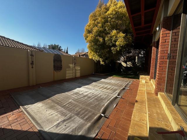 4 Bedroom Property for Sale in Woodland Hills Free State